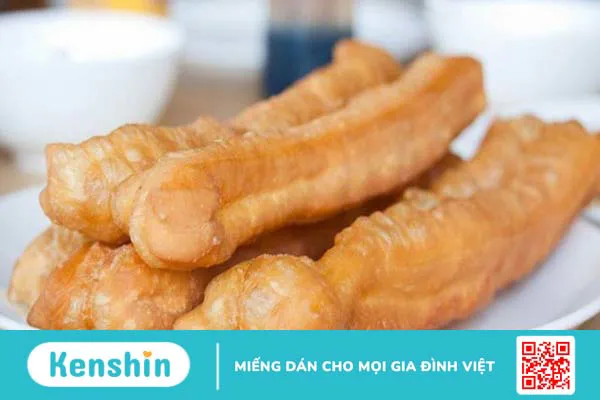 1 cái bánh quẩy bao nhiêu calo? Ăn bánh quẩy có gây béo không?