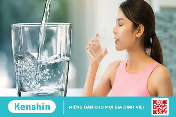 10 cách bảo vệ da khi đi bơi hiệu quả giúp tránh da khô, kích ứng