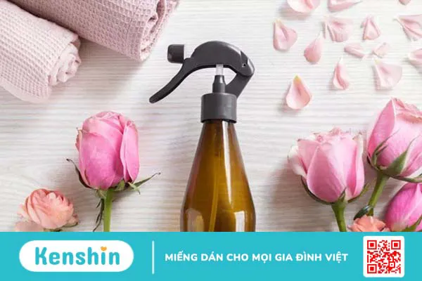 10 cách sử dụng nước hoa hồng làm đẹp giúp đạt hiệu quả cao