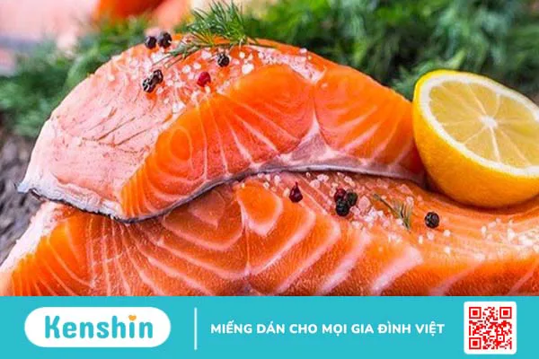 100g cá hồi bao nhiêu calo? Ăn cá hồi có béo không? Cách ăn giảm cân