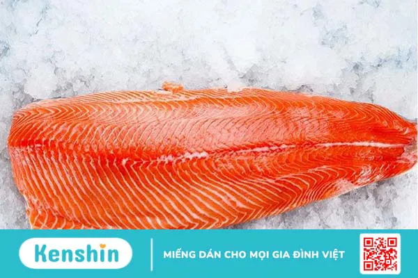 100g cá hồi bao nhiêu calo? Ăn cá hồi có béo không? Cách ăn giảm cân