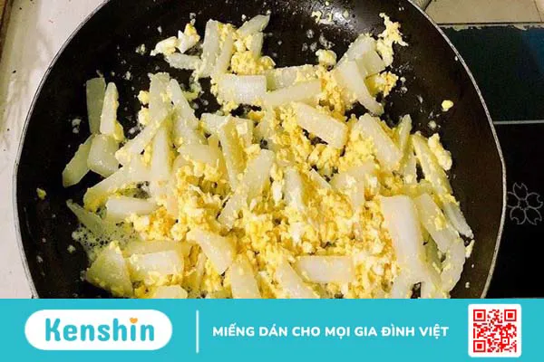 100g củ cải trắng bao nhiêu calo? Ăn có giảm cân không? Lưu ý khi ăn