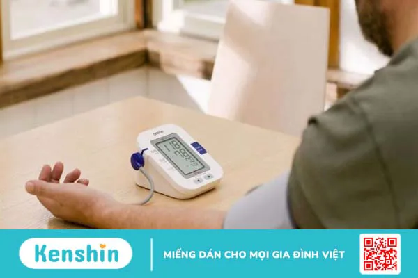 13 cách trị cao huyết áp tại nhà an toàn và những lưu ý khi huyết áp tăng