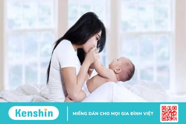 16 mẹo trị sốt mọc răng tại cho bé hiệu quả, dễ thực hiện tại nhà