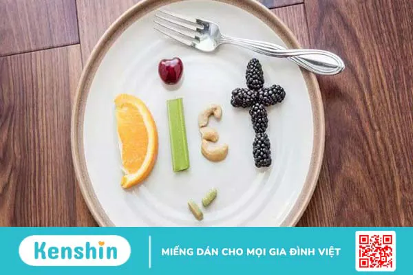 16 sai lầm phổ biến khi ăn uống khiến bạn không thể giảm cân