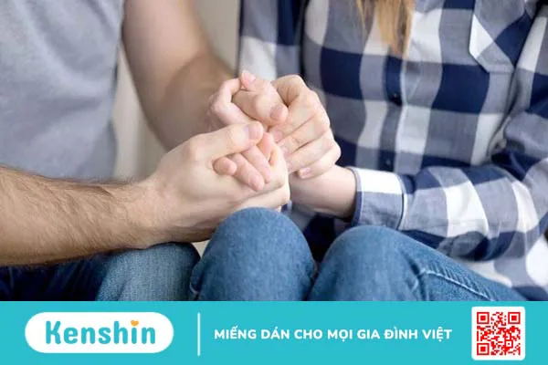 18 cách nói chuyện với người trầm cảm giúp họ cải thiện bệnh