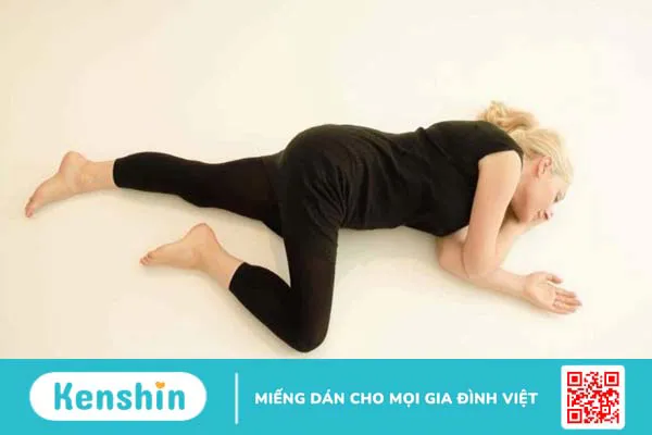 5 tư thế nằm giúp giảm đau bụng kinh, đau lưng khi đến tháng