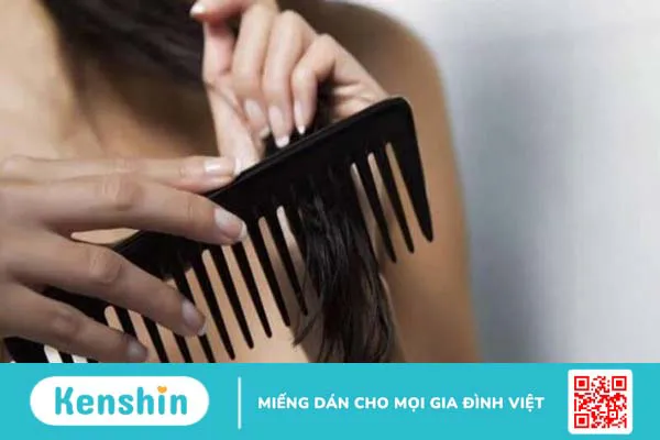 9 cách chăm sóc tóc mùa mưa đơn giản, hiệu quả, không lo hư tổn