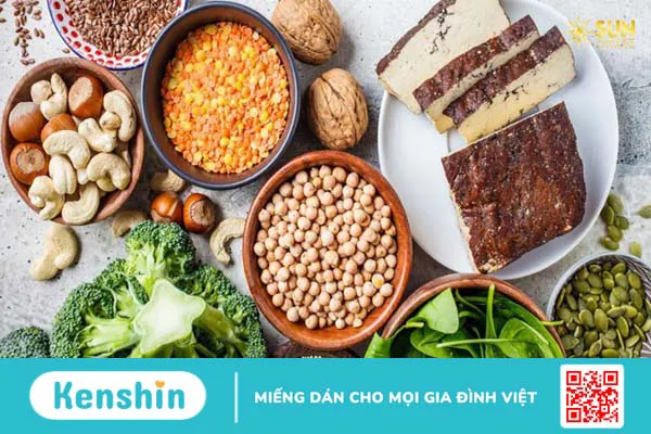 9 cách hạn chế ăn vặt không lo tăng cân, tốt cho sức khỏe