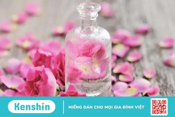 9 cách làm xịt khoáng tại nhà đơn giản giúp da nàng luôn ẩm mềm, rạng rỡ