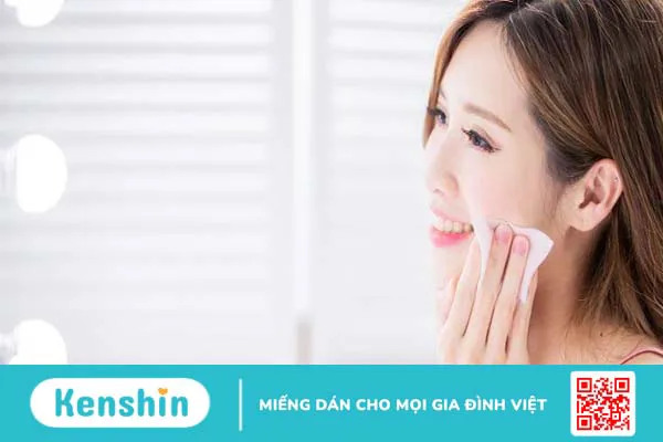 9 nguyên nhân dùng kem dưỡng ẩm bị nổi mụn và cách khắc phục hiệu quả