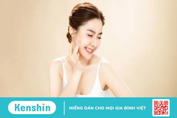 9 nguyên nhân dùng kem dưỡng ẩm bị nổi mụn và cách khắc phục hiệu quả