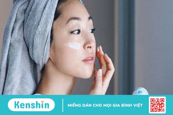 9 sản phẩm chăm sóc da mùa hè chị em không thể thiếu khi đi du lịch