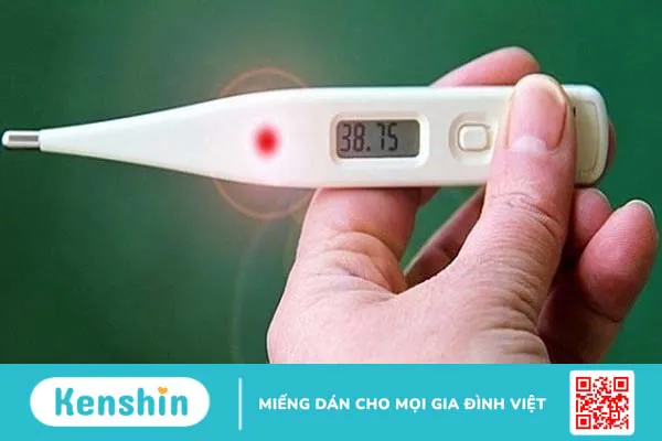 9 triệu chứng sốt siêu dễ nhận biết, cách điều trị và phòng ngừa