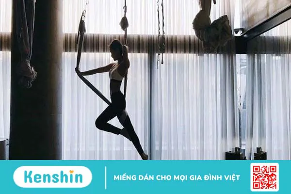 Aerial yoga (yoga bay) là gì? 9 lợi ích của yoga bay đối với sức khoẻ