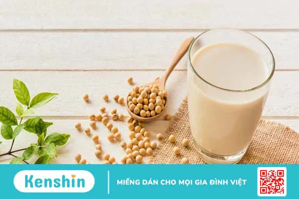 Bà bầu uống sữa đậu nành được không? Có ảnh hưởng giới tính thai nhi?