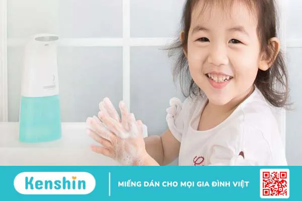 Bệnh thủy đậu lây qua đường nào? Cách phòng ngừa và điều trị tại nhà