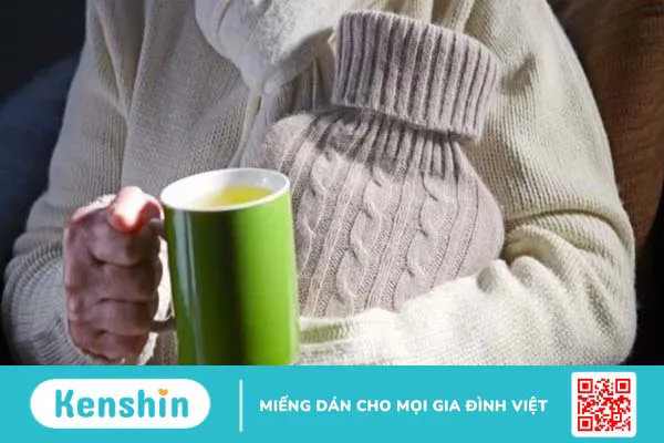 Bị cảm lạnh khi nhiễm nước mưa – Cách giữ gìn sức khỏe khi mắc mưa