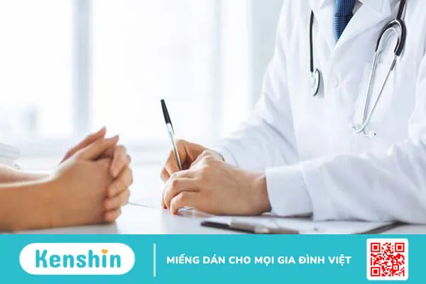 Bị mắc (hóc) xương cá ở cổ họng phải làm sao? 10 mẹo chữa hóc xương