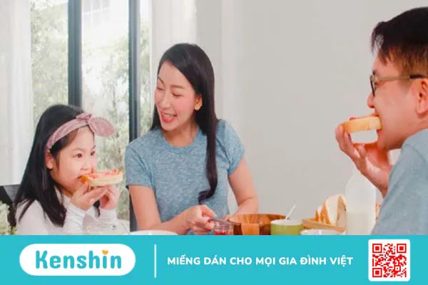 Bố mẹ cần lưu ý gì để đảm bảo sức khỏe và an toàn cho trẻ dịp nghỉ lễ?