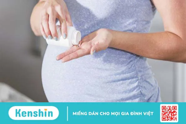 Bổ sung acid folic cho bà bầu khi mang thai, liều lượng và cách dùng