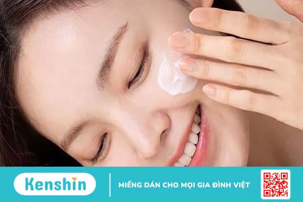 Bôi kem chống nắng trước hay sau kem dưỡng và các lưu ý khi sử dụng