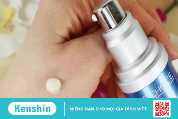 Các hoạt chất không dùng chung với Serum Vitamin C và lưu ý