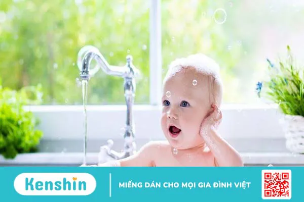 Cách chăm sóc trẻ bị tay chân miệng tại nhà hiệu quả ba mẹ nên biết