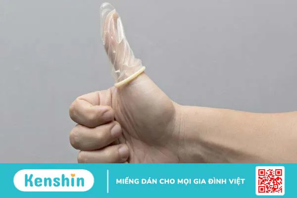 Cách dùng bao cao su cho nam giới và nữ giới