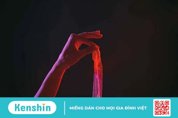 Cách dùng bao cao su cho nam giới và nữ giới