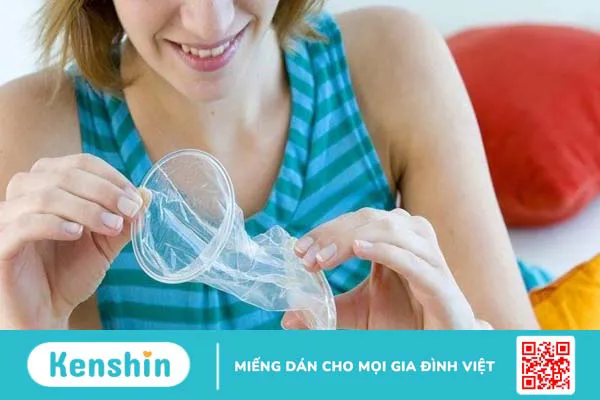 Cách dùng bao cao su cho nam giới và nữ giới