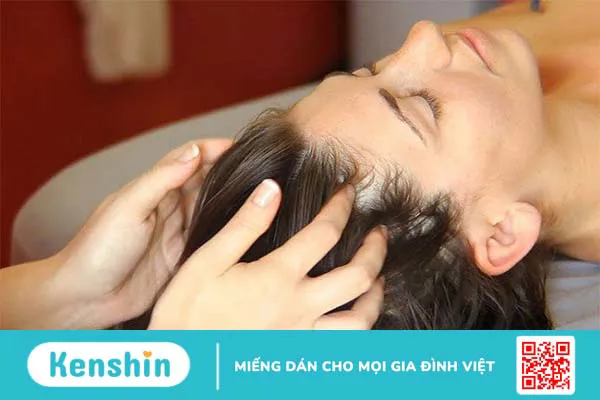 Cách gội đầu đúng cách, chuẩn salon giúp giảm gãy rụng