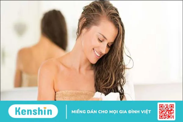 Cách gội đầu đúng cách, chuẩn salon giúp giảm gãy rụng