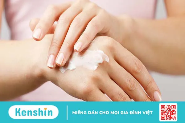 Cách hạn chế khô da tay khi rửa tay thường xuyên