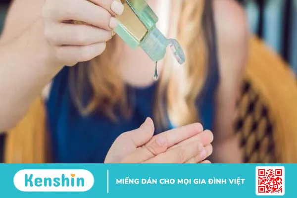 Cách làm nước rửa tay sát khuẩn tại nhà