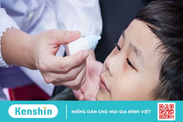 Cách xử lí khi bị chấn thương mắt