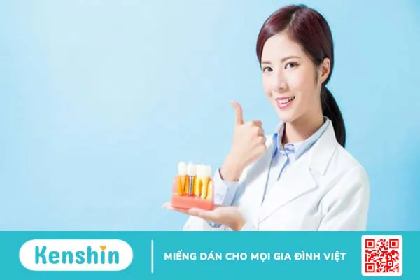 Cây sầu đâu là gì? 9 công dụng điều trị bệnh và lưu ý sử dụng