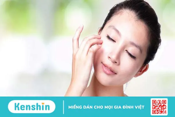 Cây sầu đâu là gì? 9 công dụng điều trị bệnh và lưu ý sử dụng