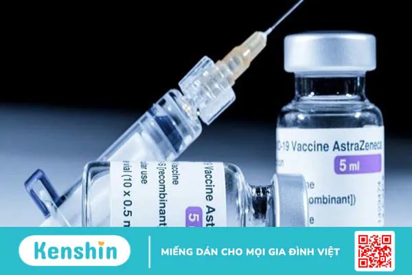 Có nên dùng thuốc giảm đau hạ sốt khi tiêm vaccine ngừa COVID-19?