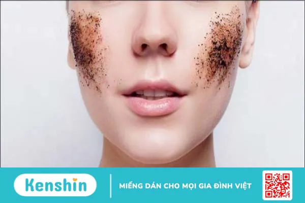 Có nên tẩy tế bào chết cho da mụn không và các lưu ý khi thực hiện