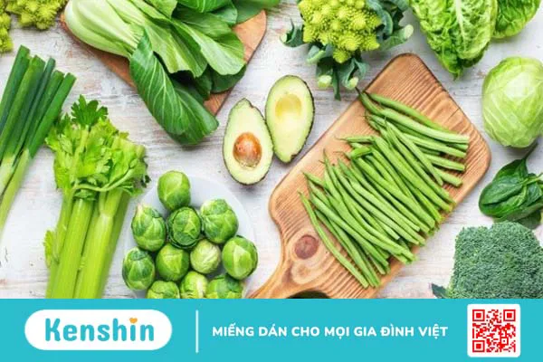 Đau mắt đỏ kiêng gì ăn gì để nhanh khỏi và lưu ý khi chăm sóc mắt