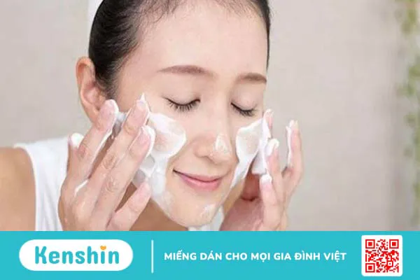 Đi du lịch dịp lễ cần mang gì? Những vật dụng cần thiết khi đi du lịch