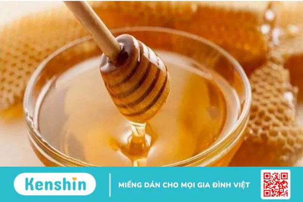 Điều trị mụn bằng mật ong đơn giản tại nhà