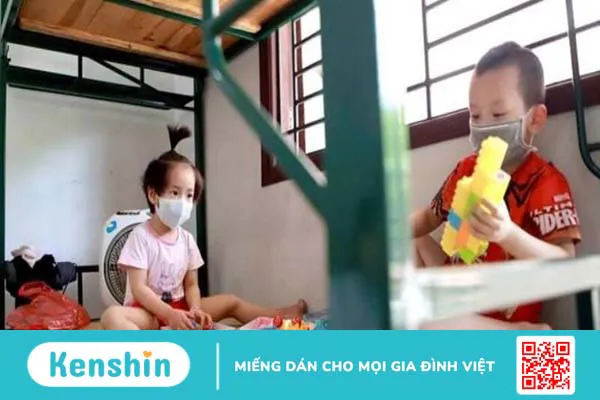 Dùng biện pháp dân gian chăm sóc trẻ bị tay chân miệng cần lưu ý gì?