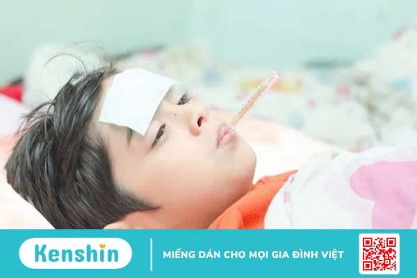 Dùng biện pháp dân gian chăm sóc trẻ bị tay chân miệng cần lưu ý gì?