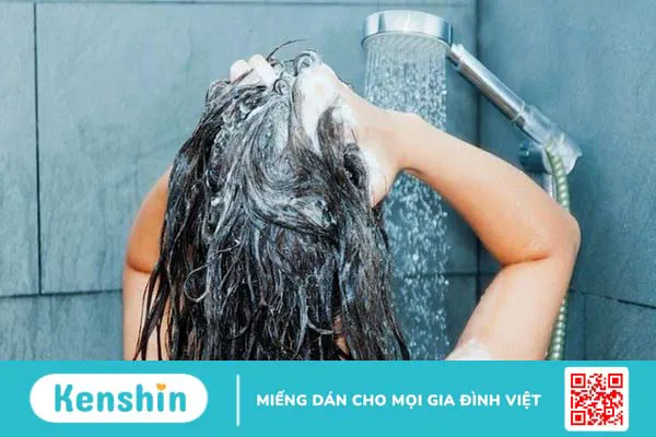 Dùng kem chống nắng cho tóc liệu có cần thiết? Cách chống nắng cho tóc