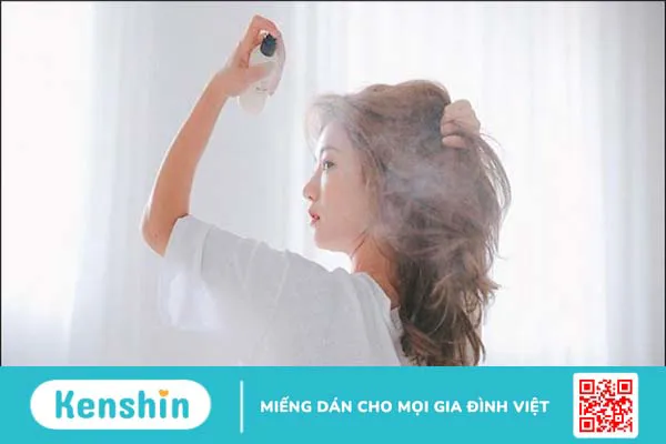 Dùng kem chống nắng cho tóc liệu có cần thiết? Cách chống nắng cho tóc