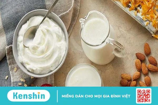 Hạt điều bao nhiêu calo? Ăn hạt điều có béo không? Lưu ý khi ăn