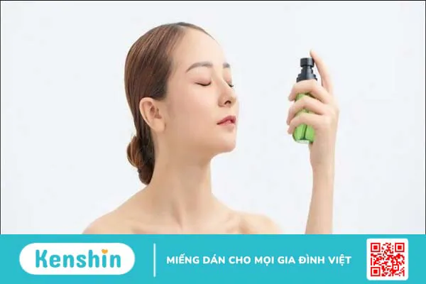 Hướng dẫn cách dùng xịt khoáng đúng cách, hiệu quả để dưỡng ẩm làn da