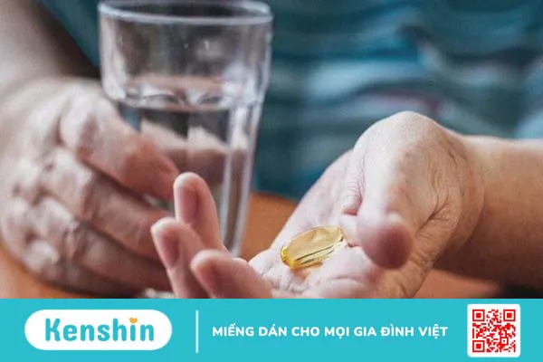 Hướng dẫn cách uống dầu cá đúng cách an toàn, hiệu quả